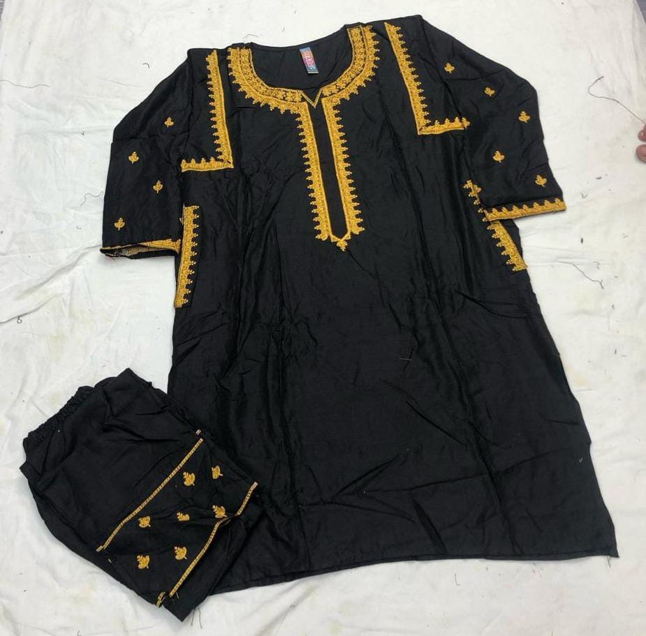 2 PCS WOMEN'S STITCHED LINE PRINTED SUIT