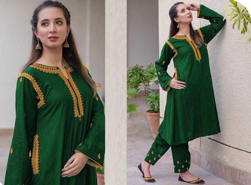 2 PCS WOMEN'S STITCHED LINEN PRINTED SUIT