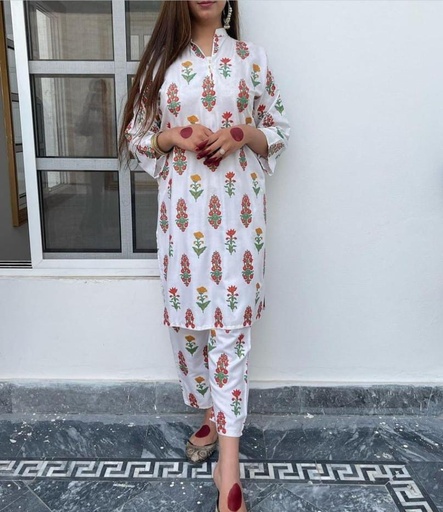 2 Pcs Women's Stitched Lien Printed Suit